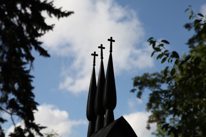 Могила Антона Павловича Чехова на Новодевичьем кладбище – Grave of Anton Pavlovich Chekhov in Novodevichy Cemetery