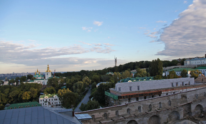 Kyiv Monastery of the Caves and Motherland Monument